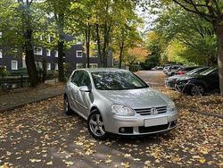 Silber Gebraucht 2007 VW Golf V Limousine | 3.000 € (Fairer Preis)