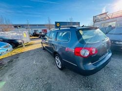 Grau Gebraucht 2010 VW Passat Comfortline Kombi | 1.899 € (Superpreis)