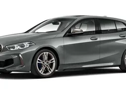 Grau Gebraucht 2024 BMW M135 Comfort Edition Kleinwagen | 42.362 € (Fairer Preis)