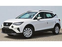 Silber / urbansilver Gebraucht 2024 Seat Arona Style SUV | 22.450 € (Fairer Preis)