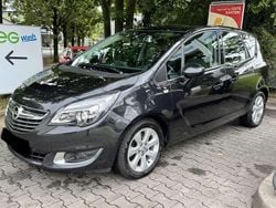 Schwarz Gebraucht 2015 Opel Meriva Edition Van / Kleinbus | 3.799 € (Guter Preis)