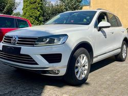 Pure white Gebraucht 2016 VW Touareg Terrain Tech SUV | 19.990 € (Guter Preis)