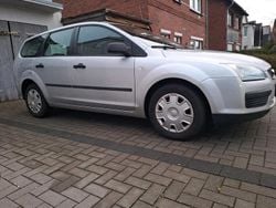 Silber Gebraucht 2005 Ford Focus Kombi | 2.250 € (Fairer Preis)
