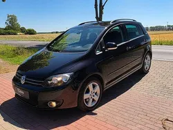 Schwarz Gebraucht 2010 VW Golf Plus Cross Team Van / Kleinbus | 2.900 € (Superpreis)