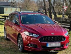 Rot Gebraucht 2018 Ford Mondeo ST-Line Kombi | 13.590 € (Fairer Preis)