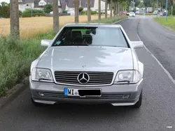 Silber Gebraucht 1990 Mercedes SL500 Cabrio | 20.500 €