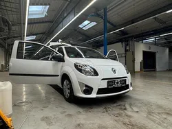 Weiß Gebraucht 2011 Renault Twingo Kleinwagen | 2.850 € (Etwas zu teuer)
