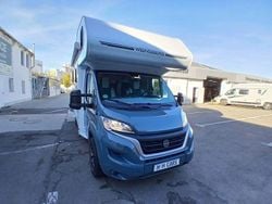 Weiss Gebraucht 2024 Weinsberg CaraHome Van | 59.979 €