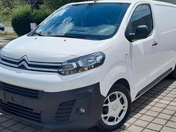 Weiß Gebraucht 2020 Citroën Jumpy Van / Kleinbus | 13.900 € (Etwas zu teuer)
