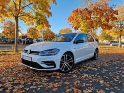 Weiß Gebraucht 2019 VW Golf VII Sound Limousine | 13.800 € (Guter Preis)