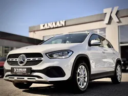 Mercedes GLA200