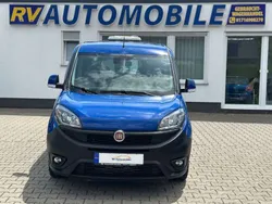 Blau Gebraucht 2022 Fiat Doblò Van / Kleinbus | 16.990 €