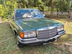 Grün Gebraucht 1979 Mercedes E280 Limousine | 14.250 €