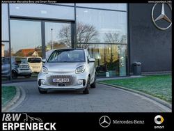 Schwarz Gebraucht 2022 Smart ForTwo Electric Drive Prime Coupé | 15.900 € (Etwas zu teuer)