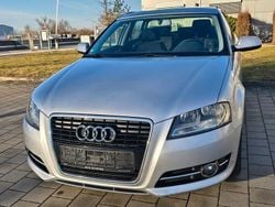 Silber Gebraucht 2010 Audi A3 Ambition Limousine | 3.990 € (Guter Preis)