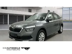 Graphitegrau metallic Gebraucht 2024 Skoda Kamiq Ambition SUV | 22.880 € (Fairer Preis)