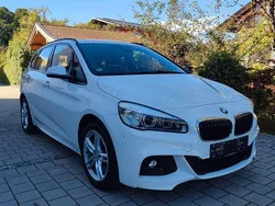 Weiß Gebraucht 2016 BMW 225 iPerformance Kombi | 14.500 € (Fairer Preis)