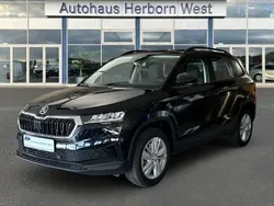 Schwarz Gebraucht 2024 Skoda Karoq Selection SUV | 29.950 € (Guter Preis)