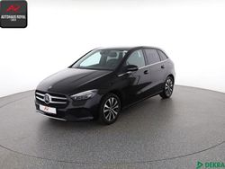 Nachtschwarz Gebraucht 2022 Mercedes B250e Style Van / Kleinbus | 20.880 € (Guter Preis)