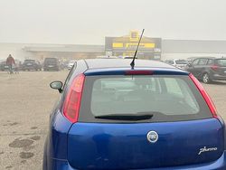 Blau Gebraucht 2007 Fiat Punto Limousine | 1.600 € (Fairer Preis)