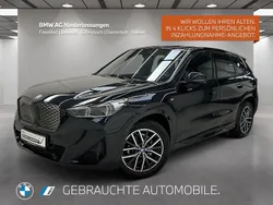 Schwarz Gebraucht 2024 BMW iX1 Luxury Line SUV | 43.690 € (Etwas zu teuer)
