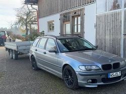 Grau Gebraucht 2004 BMW 320 Kombi | 1.900 € (Guter Preis)