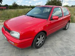 Rot Gebraucht 1995 VW Golf III Kleinwagen | 1.250 €