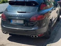 Schwarz Gebraucht 2014 Porsche Cayenne S SUV | 34.000 €