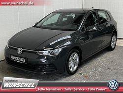 Grau Gebraucht 2024 VW Golf VIII Life Limousine | 23.795 € (Fairer Preis)