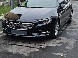 Blau Gebraucht 2017 Opel Insignia Business Limousine | 17.500 € (Teuer)