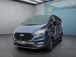 Blau Gebraucht 2024 Ford Tourneo Custom Van / Kleinbus | 43.849 € (Fairer Preis)