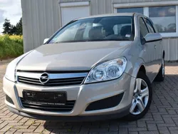 Grau Gebraucht 2009 Opel Astra Edition Kombi | 2.700 € (Guter Preis)