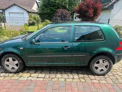 Grün Gebraucht 1998 VW Golf IV Limousine | 1.800 € (Fairer Preis)