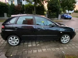 Schwarz Gebraucht 2005 Seat Ibiza Kleinwagen | 900 € (Guter Preis)
