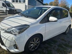 Weiß Gebraucht 2017 Toyota Yaris Comfort Kleinwagen | 10.800 € (Fairer Preis)