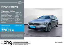 Silber Gebraucht 2021 VW Passat GTE Kombi | 19.830 € (Guter Preis)