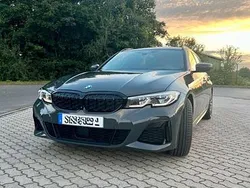 Grau Gebraucht 2019 BMW 340 Kombi | 40.700 € (Etwas zu teuer)