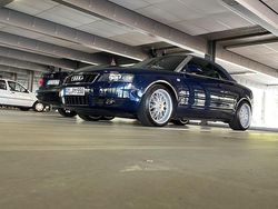 Blau Gebraucht 2002 Audi TT Cabrio | 5.000 €