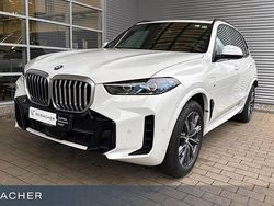 Alpinweiß uni Gebraucht 2025 BMW X5 Comfort Edition SUV | 89.849 €