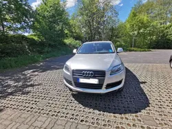 Silber Gebraucht 2009 Audi Q7 SUV | 8.350 € (Guter Preis)