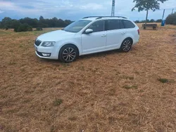 Gebraucht 2016 Skoda Octavia Kombi | 12.000 € (Fairer Preis)
