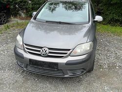 Grau Gebraucht 2005 VW Golf Plus Cross Van / Kleinbus | 2.000 € (Etwas zu teuer)