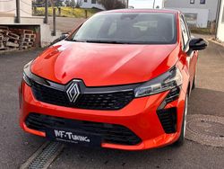 Orange Gebraucht 2024 Renault Clio V Evolution Kleinwagen | 14.300 € (Superpreis)