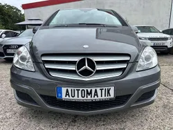 Grau Gebraucht 2008 Mercedes B170 Van / Kleinbus | 5.450 € (Fairer Preis)