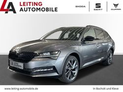 Grau Gebraucht 2024 Skoda Superb SportLine Kombi | 41.446 € (Fairer Preis)