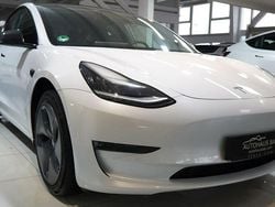 Weiß Gebraucht 2019 Tesla Model 3 Long Range AWD Limousine | 23.550 € (Fairer Preis)