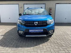 Blau Gebraucht 2018 Dacia Sandero Stepway Kleinwagen | 10.199 € (Fairer Preis)