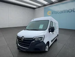 Weiß Gebraucht 2024 Renault Master Van | 30.349 € (Fairer Preis)