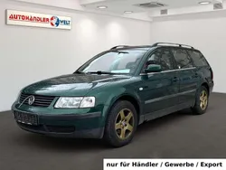 Grün Gebraucht 1999 VW Passat Kombi | 399 € (Superpreis)