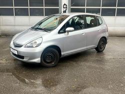Silber Gebraucht 2005 Honda Jazz LS Kleinwagen | 2.499 € (Etwas zu teuer)